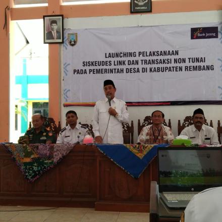 Launching Pelaksanaan Siskeudes Link dan Transaksi non tunai  Pada Pemerintahan Desa di Kabupaten Re